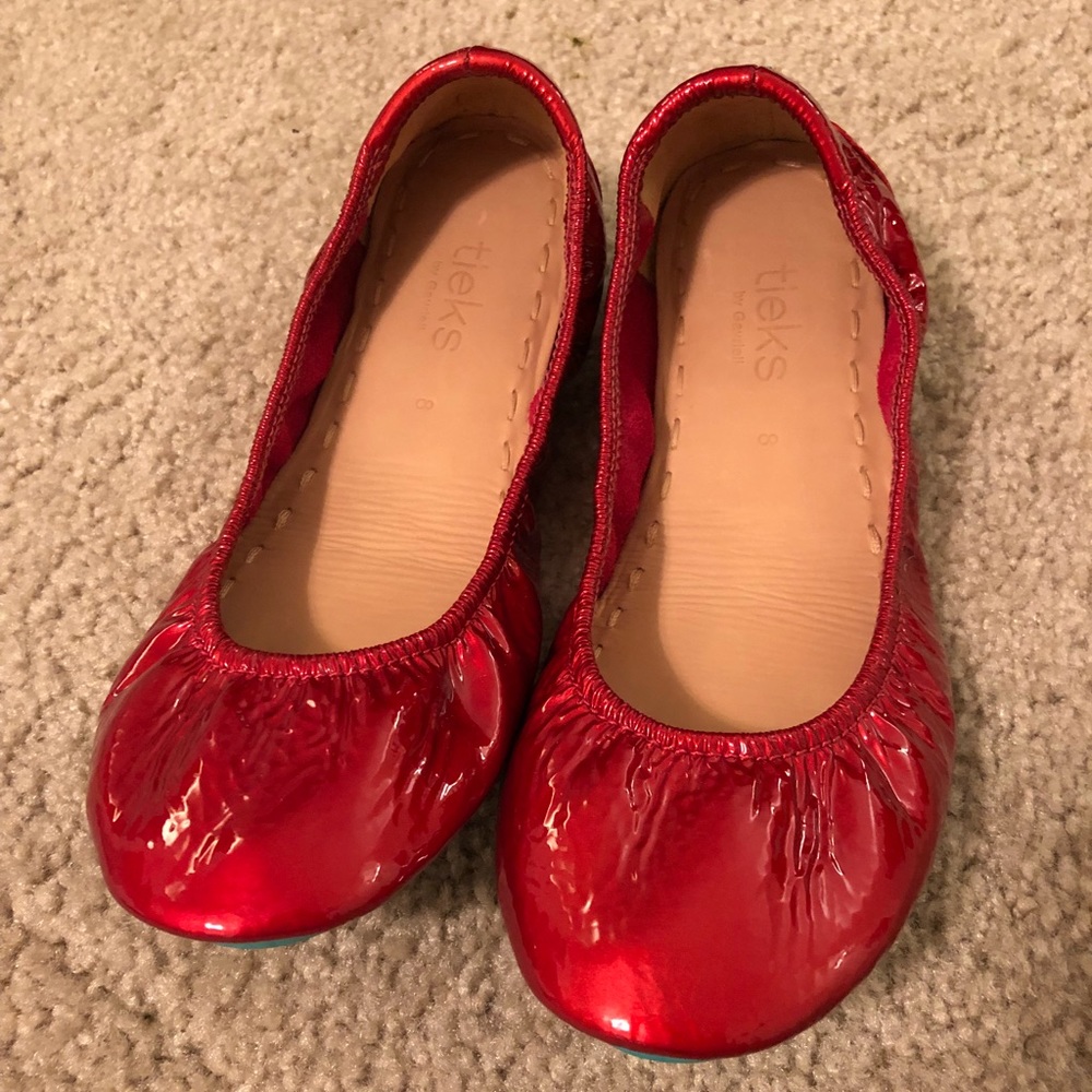 Red Diamond patent Tieks size 8